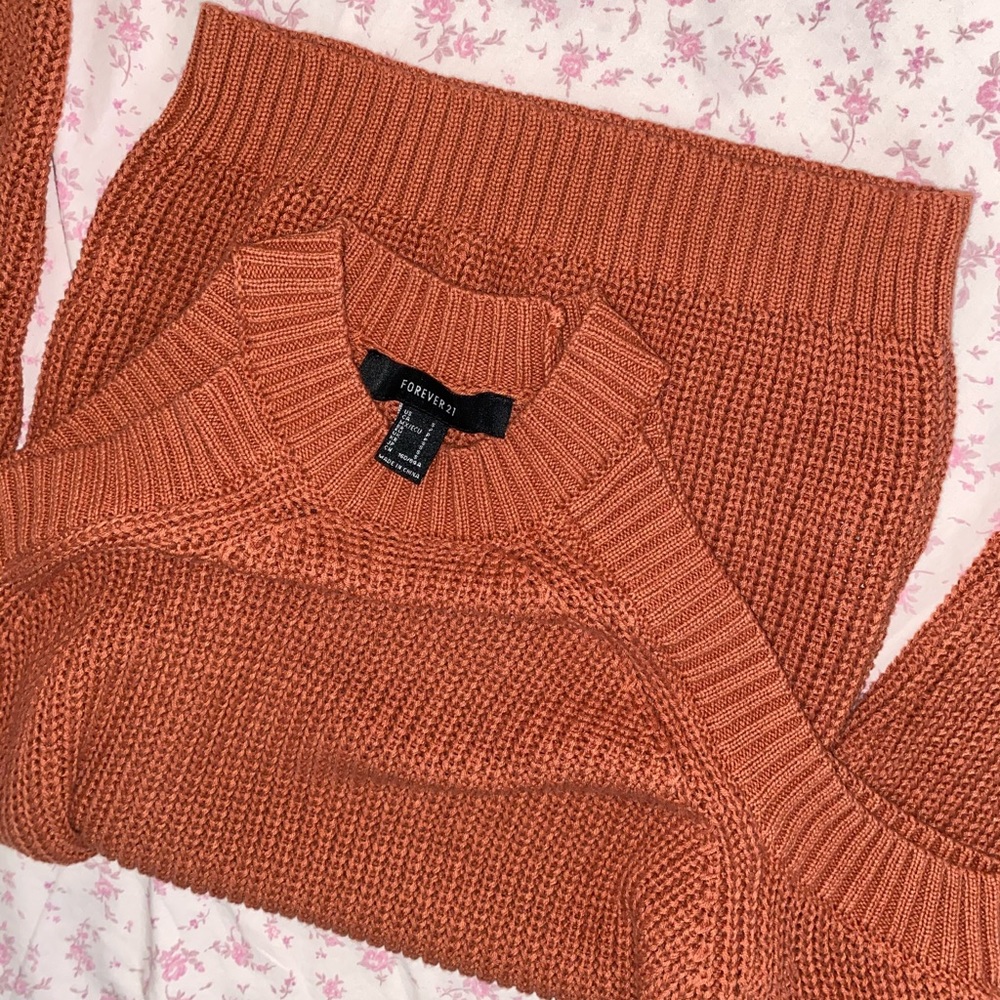 Forever 21 ribbed open-shoulder sweater
